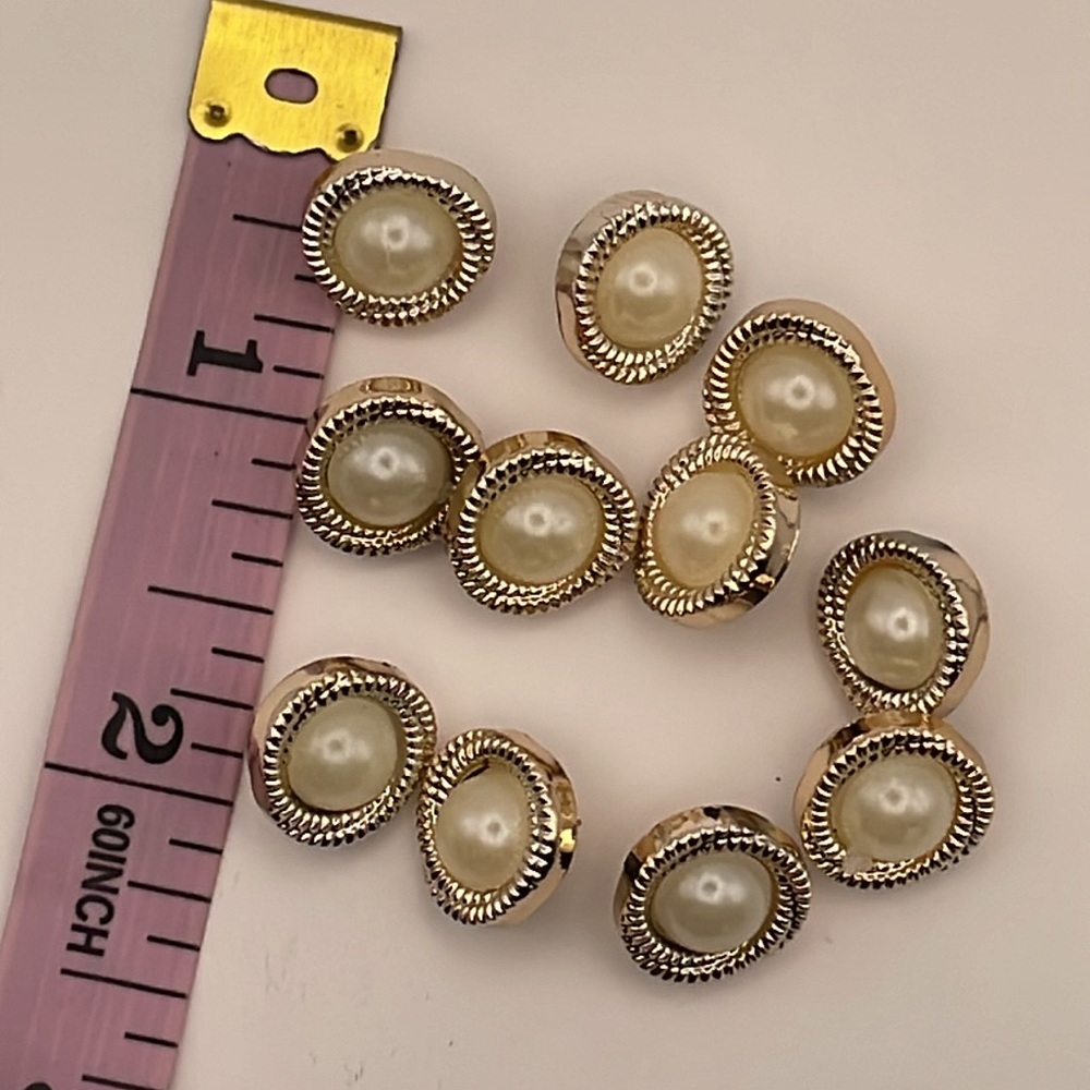 Assorted Plastic Gold Tone Faux Pearl Buttons - Picture 9 of 14